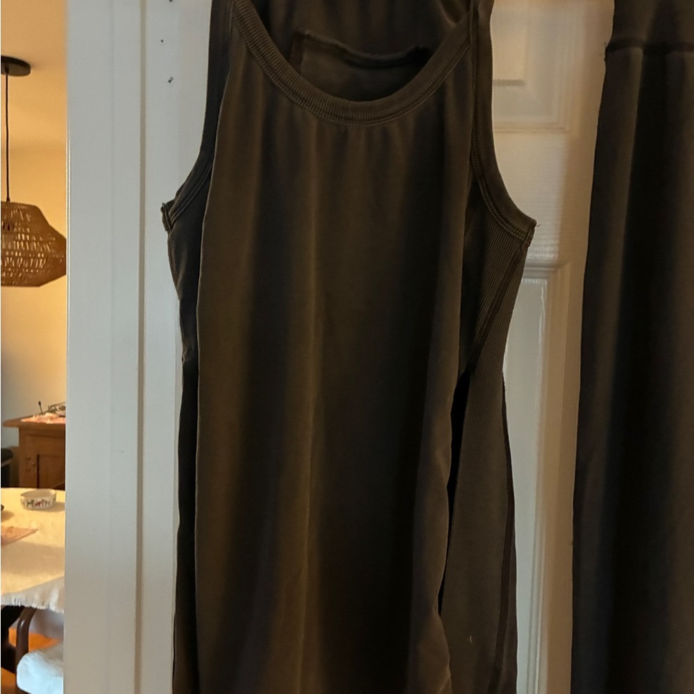 Free People Dark grey Sleeveless Top with matching pants (work out outfit)